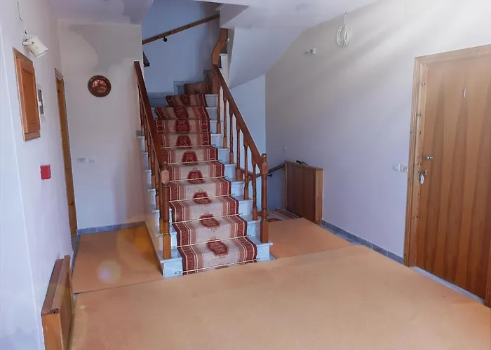 Lefteris Pensionat 3*